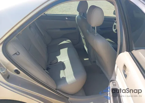 2005 Toyota Camry Le из США, поврежденный, VIN 4T1BE32K05U030458